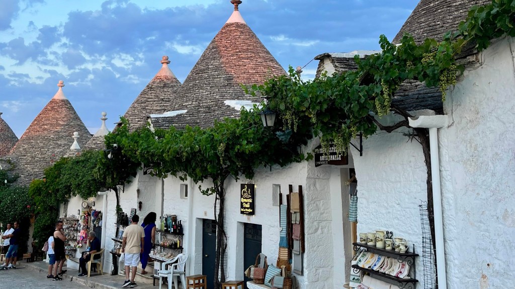 ΑΛΜΠΕΡΟΜΠΕΛΟ